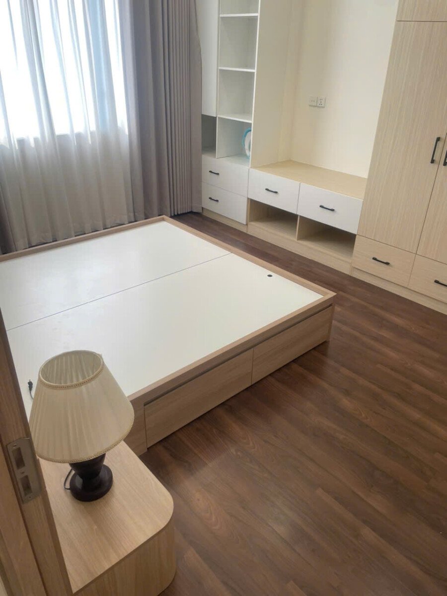 phong ngu can ho ban 5 - Giá mua bán căn hộ 2pn tòa B chung cư Hưng Phúc Happy Residence view biệt thự