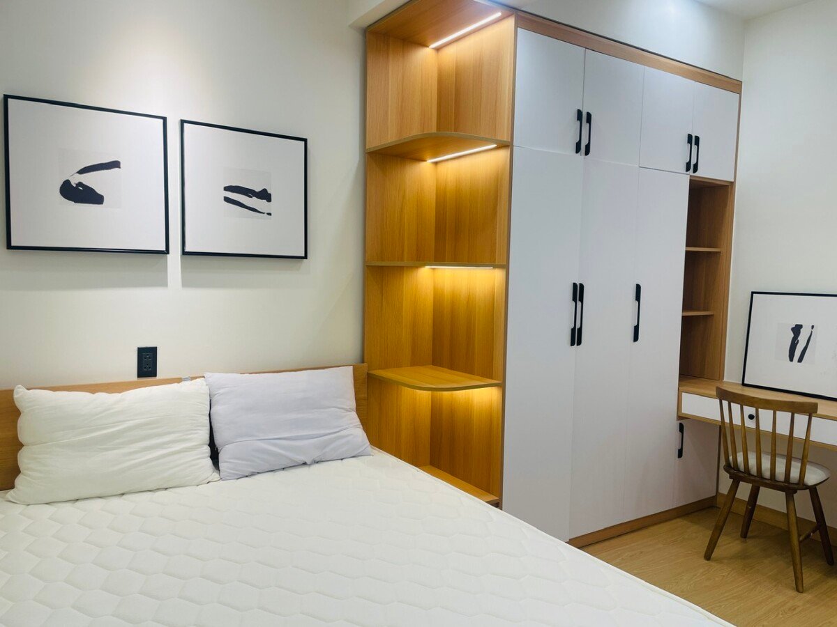 phong ngu can ho can ban 5 - Bán căn hộ chung cư Grand View, 118m2, 03pn, giá 11,5 tỷ, nội thất đầy đủ, nhà đang có hợp đồng thuê ổn định.