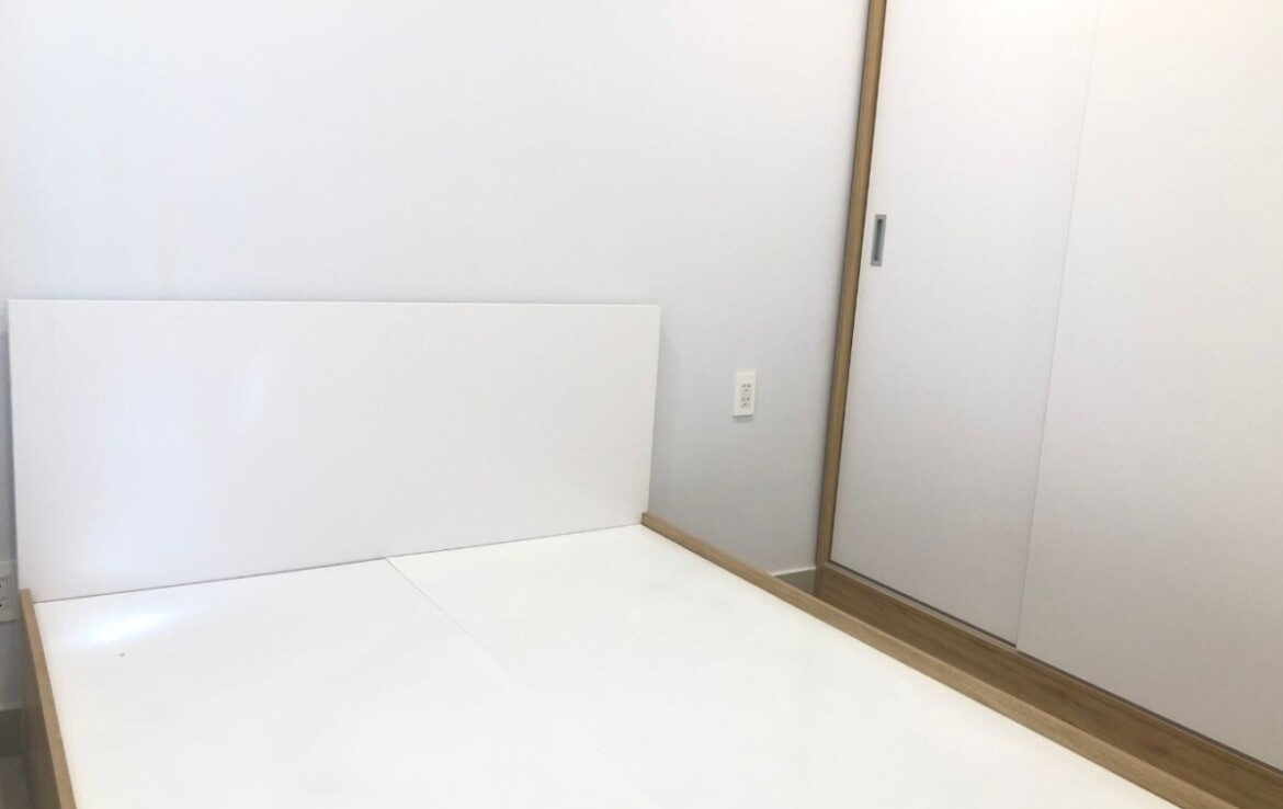 phong ngu can ho cho thue 2 1170x738 - Bán căn hộ chung cư Scenic Valley 2, 77m2, tầng cao, 02pn, giá 7.6 tỷ + 01 ô đậu xe ô tô.