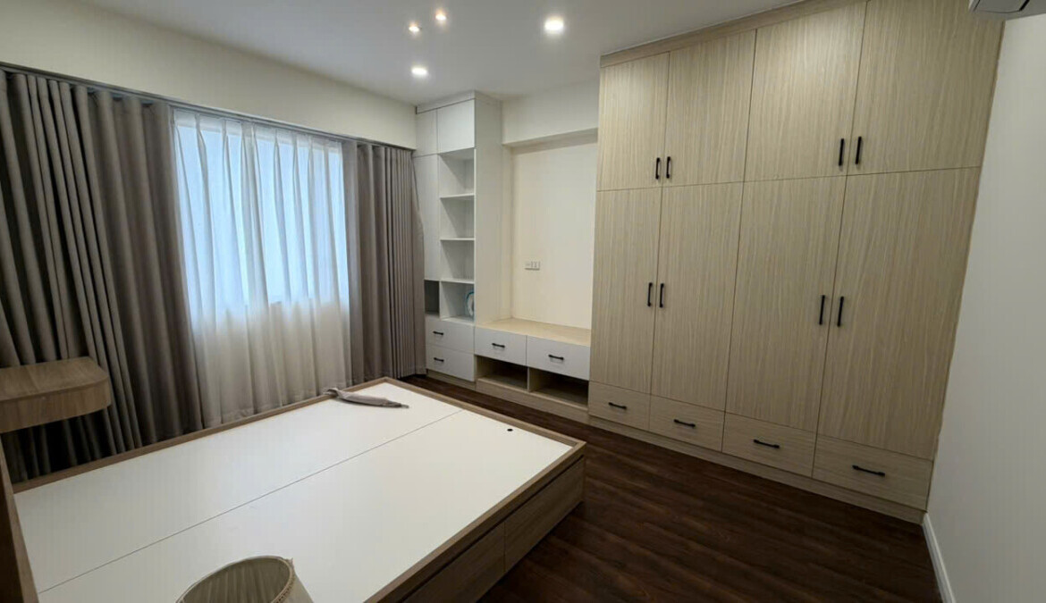 phong ngu master 1170x675 - Giá mua bán căn hộ 2pn tòa B chung cư Hưng Phúc Happy Residence phường Tân Mỹ T2/2026