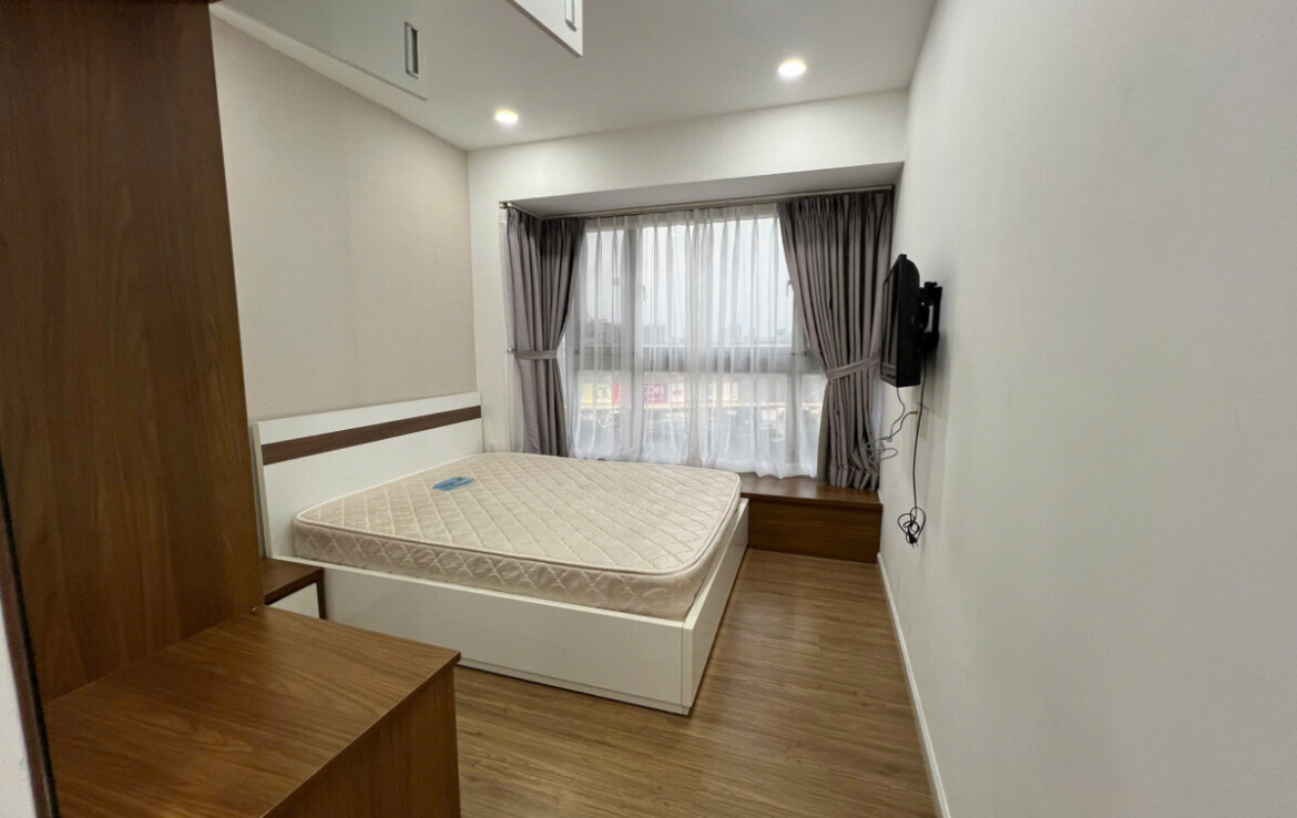 phong ngu master can ho cho thue 1170x738 - Giá cho thuê căn hộ 2pn tòa H chung cư Scenic Valley 1 phường Tân Mỹ T2/2026