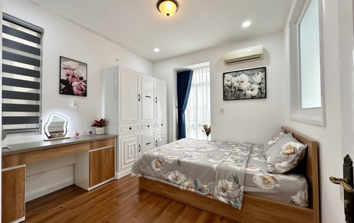 phong ngu sieu to can ho sky garden 3 12 1170x738 - Bán căn hộ Sky Garden 3. DT 56m2 Nhà đẹp- View không bị chắn-1 Phòng ngủ-1wc- Giá bán 4.9 Tỷ (TL)