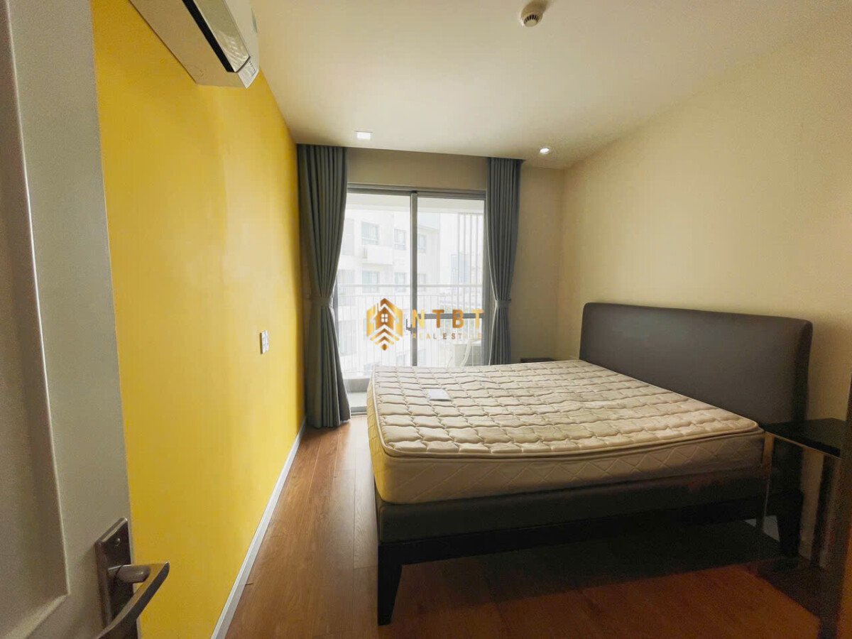 phong ngu thu 2 - Giá mua bán căn hộ 2pn tòa A chung cư Scenic Valley 2 phường Tân Mỹ T2/2026