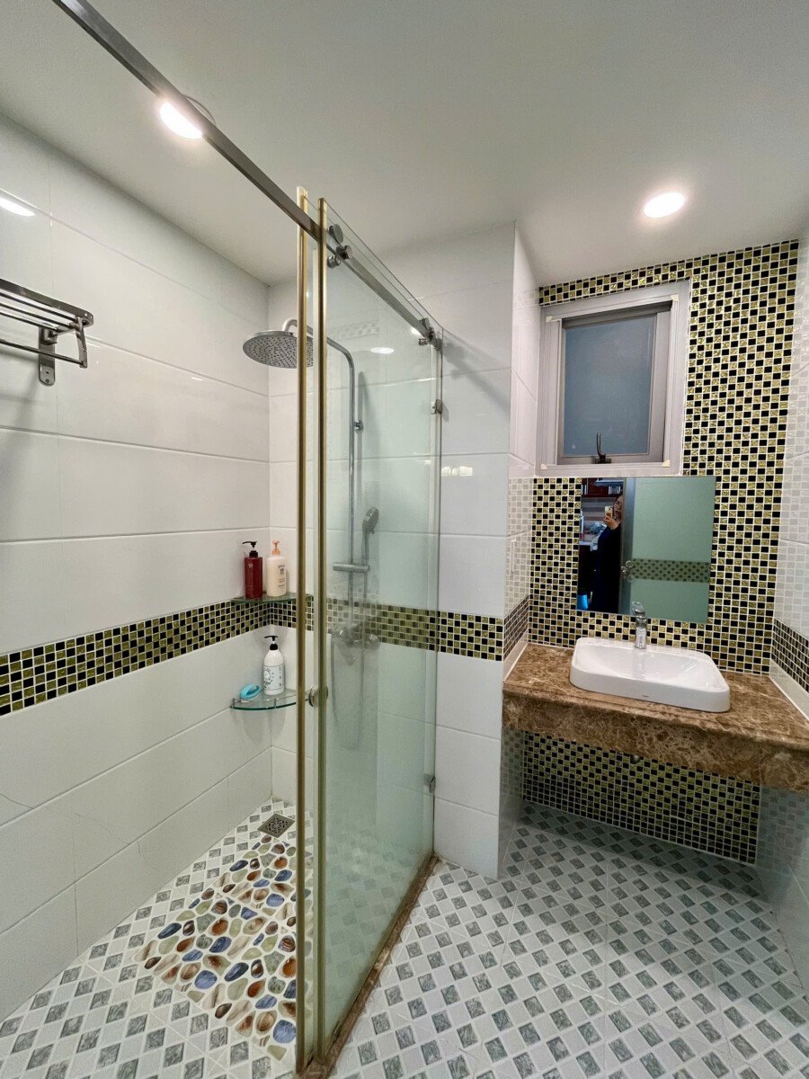 tollet can ho cho thue 2 - Cho thuê căn hộ chung cư Scenic Valley 1, 80m2, 02pn, giá 20tr/tháng, nội thất đầy đủ.