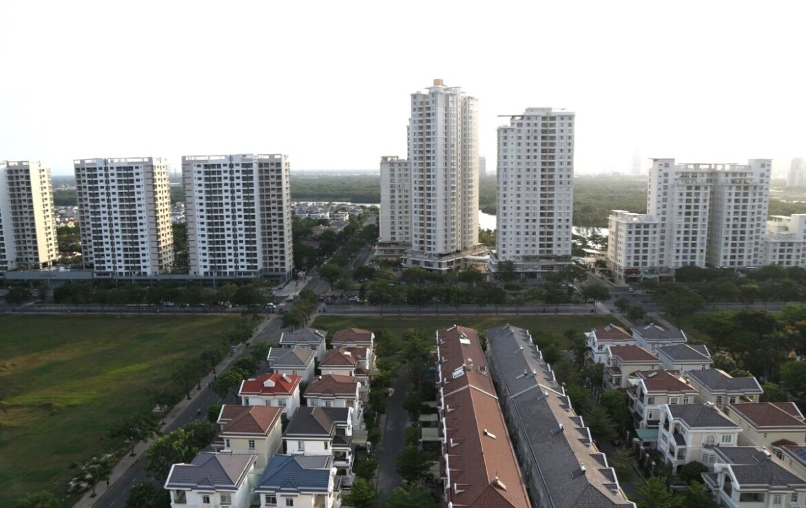 view balcony phong khach 1170x738 - Giá mua bán căn hộ 3pn tòa B chung cư Nam Phúc Le Jardin phường Tân Mỹ T3/2026