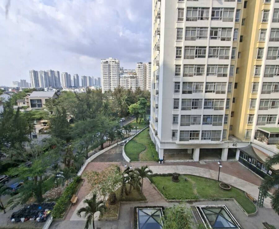 view can ho sky 2 cho thue 900x738 - Cho thuê căn hộ Sky Garden 2. DT 81m2 Thiết kế 3 Phòng ngủ-2wc- View hồ bơi- đầy đủ nội thất- Giá rẻ 13 Triệu/Tháng