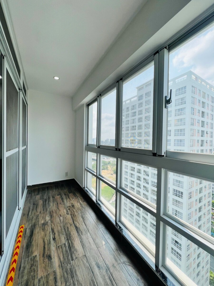 balcony can ho cho thue - Giá cho thuê căn hộ 3pn số 02 tòa M chung cư Happy Valley phường Tân Hưng T4/2026