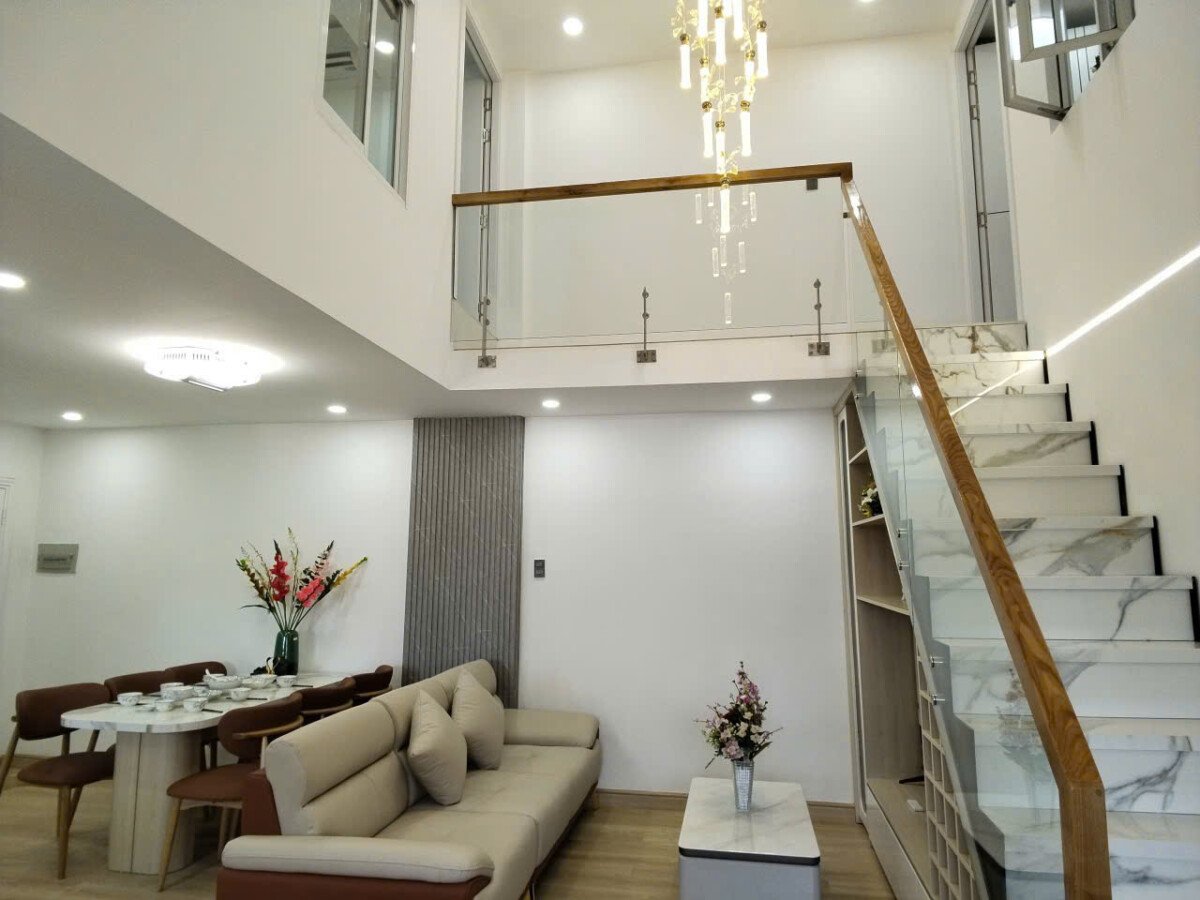 ban can ho duplex hug vuong 3 - Bán căn hộ Duplex Hưng Vượng 3. DT 100m2 Thiết kế 3 Phòng-2wc- Nội thất mới- đang trống- Giá 6.080 Tỷ