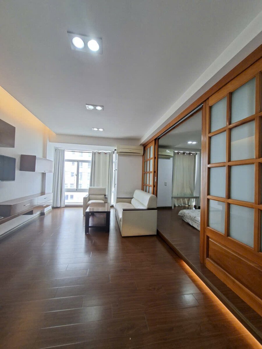 ban can ho sky 3 11 - Bán nhanh căn Sky Garden 3. DT 56m2 Thiết kế 1 Phòng ngủ-1wc- Nhà tone gỗ- Giá tốt 4.3 Tỷ