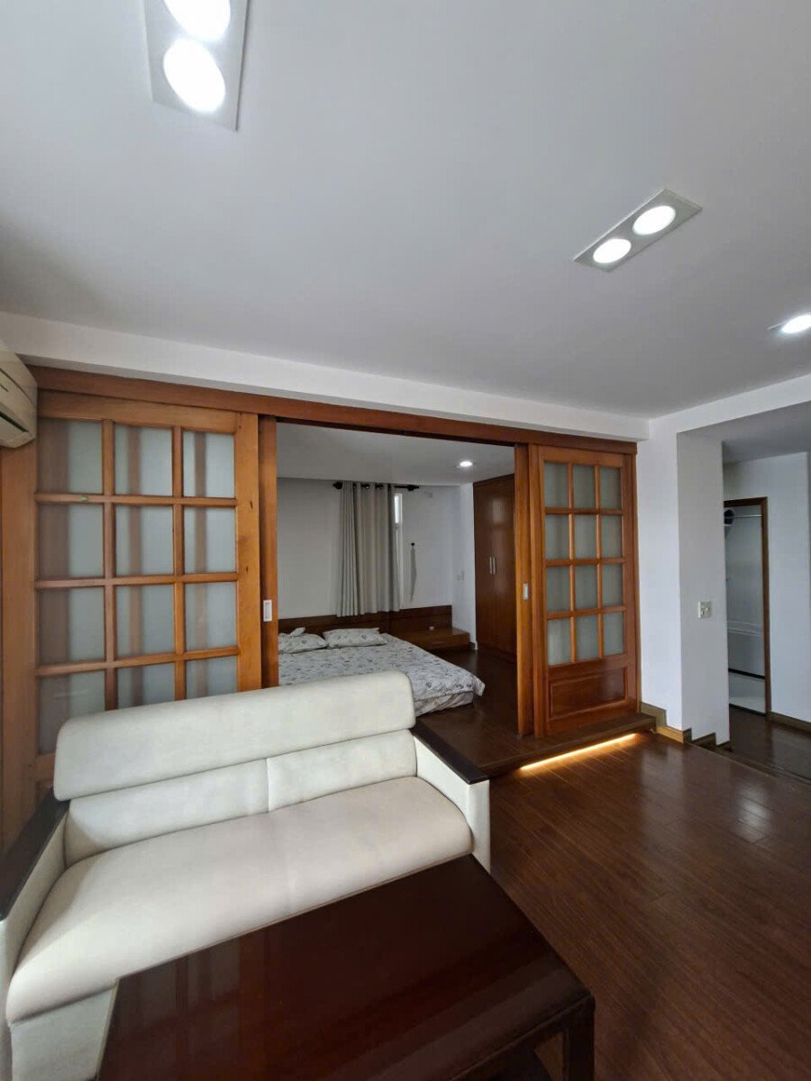 ban can ho sky 3 9 - Bán nhanh căn Sky Garden 3. DT 56m2 Thiết kế 1 Phòng ngủ-1wc- Nhà tone gỗ- Giá tốt 4.3 Tỷ