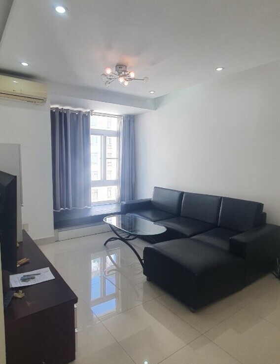 ban can ho sky garden 3 1 568x738 - Bán căn hộ Sky Garden 3. DT 70m2 Thiết kế 2 Phòng-2wc- Nội thất như hình- Đang cho thuê 13 Triệu. Giá bán 5.7 Tỷ