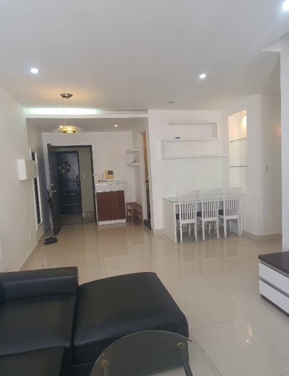 ban can ho sky garden 3 2 1 568x738 - Bán căn hộ Sky Garden 3. DT 70m2 Thiết kế 2 Phòng-2wc- Nội thất như hình- Đang cho thuê 13 Triệu. Giá bán 5.7 Tỷ