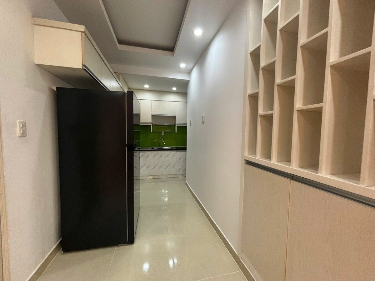 ban can ho sky garden 3 2 2 - Bán nhanh căn hộ Sky Garden 3. DT 56m2 Lầu cao- 1 phòng-1wc- Nội thất đầy đủ- Giá bán 4.850 Tỷ