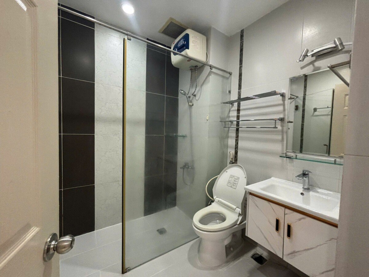 ban can ho sky garden 3 4 1 - Bán nhanh căn hộ Sky Garden 3. DT 56m2 Lầu cao- 1 phòng-1wc- Nội thất đầy đủ- Giá bán 4.850 Tỷ