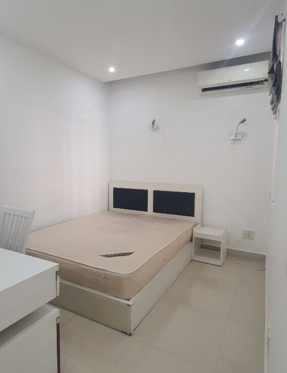 ban can ho sky garden 3 4 568x738 - Bán căn hộ Sky Garden 3. DT 70m2 Thiết kế 2 Phòng-2wc- Nội thất như hình- Đang cho thuê 13 Triệu. Giá bán 5.7 Tỷ