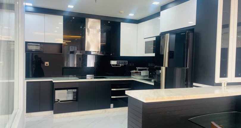 Cho thuê căn góc chung cư Scenic Valley 1, 03pn, giá 1.500usd/tháng, nhà đẹp, xem nhà dễ.