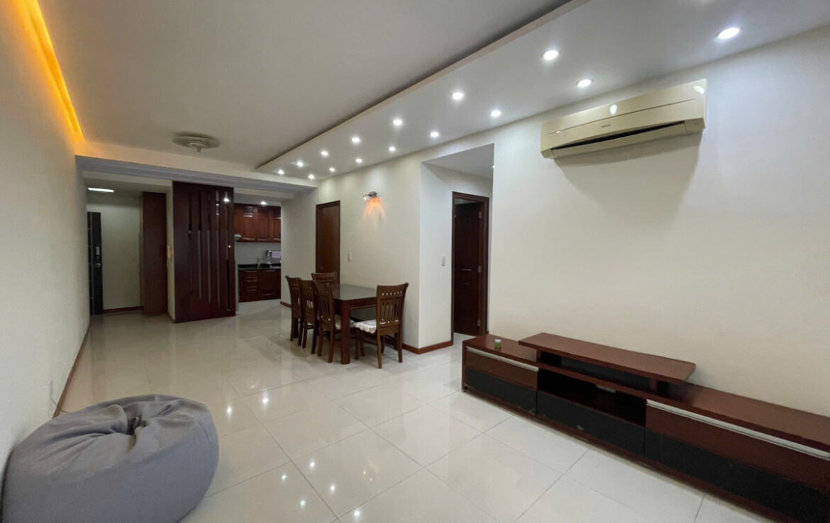 can goc sky 3 cho thue 1170x738 - Cho thuê căn hộ Sky Garden 3. DT 74m2 Lầu cao- 2 phòng-2wc- Nhà trống vào ngay. Giá 16 Triệu/Tháng