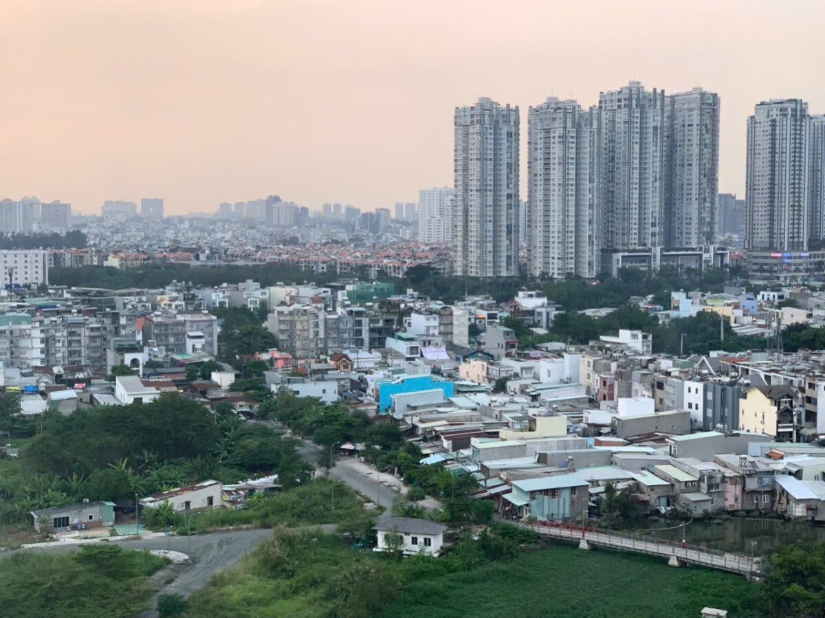 can goc sky garden 3 can ban 11 - Bán căn góc nhà đẹp tại Sky Garden 3. DT 74m2 Thiết kế 3 Phòng ngủ-2wc- Nội thất mới- View hồ bơi Giá 6.850 Tỷ