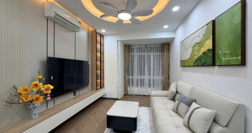 Bán căn góc nhà đẹp tại Sky Garden 3. DT 74m2 Thiết kế 3 Phòng ngủ-2wc- Nội thất mới- View hồ bơi Giá 6.850 Tỷ