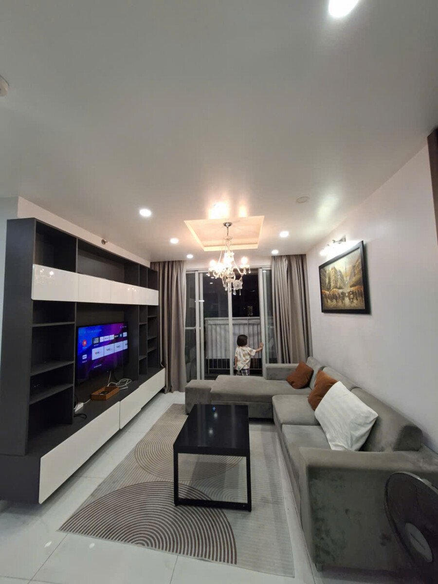 can ho scenic cho thue 8 - Cho thuê căn hộ Scenic Valley 1. DT 89m2 Nhà đẹp- nội thất đầy đủ- 2 phòng-2wc- View hồ bơi- Giá 20 Triệu/Tháng