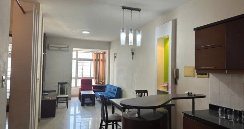 Bán căn hộ Sky Garden 1. DT 71m2 Thiết kế 2 Phòng-1wc- Nội thất như hình- View công viên- Giá rẻ 4.8 Tỷ