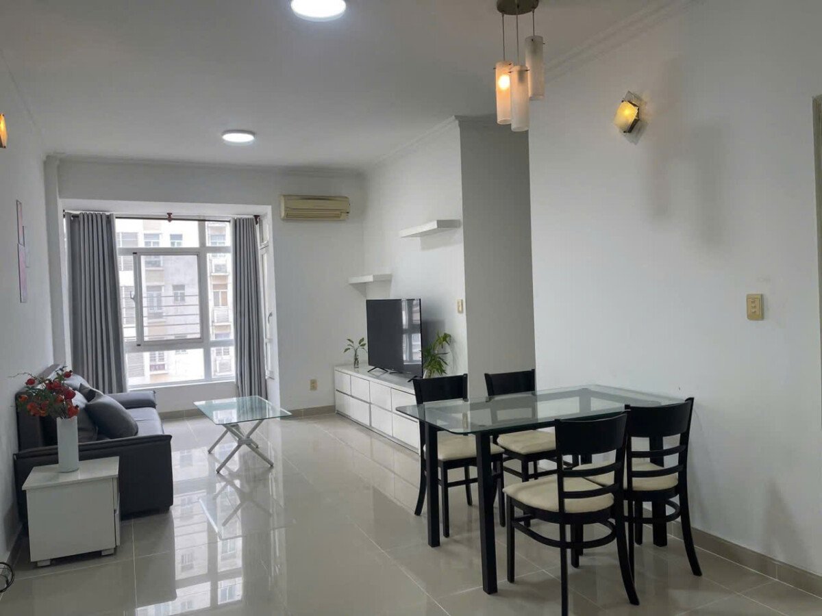 can ho sky 3 cho thue 10 - Cho thuê căn góc Sky Garden 3. DT 74m2 Thiết kế 2 phòng ngủ-2wc- Nội thất đầy đủ- Giá thuê 15 Triệu/Tháng