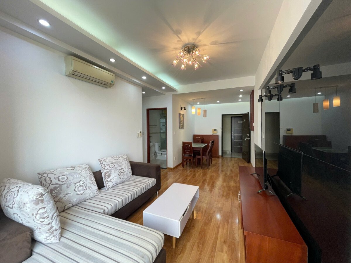 can sky 3 cho thue - Cho thuê căn hộ Sky Garden 3. DT 70m2 Lầu trung- 2 Phòng-2wc- Nội thất đầy đủ- Giá thuê 15 Triệu/Tháng