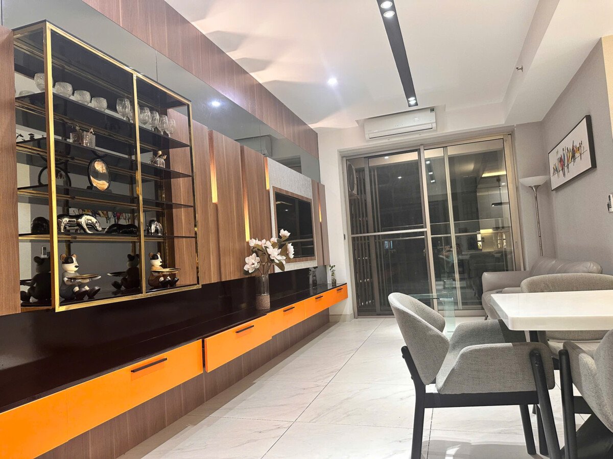 can9 ho midtown dau du npo that - Cần bán gấp căn hộ Midtown Tòa M7. DT 83m2 Thiết kế 2 Phòng-2wc- Nhà đẹp- Kèm 1 ô xe. Giá 10.2 Tỷ