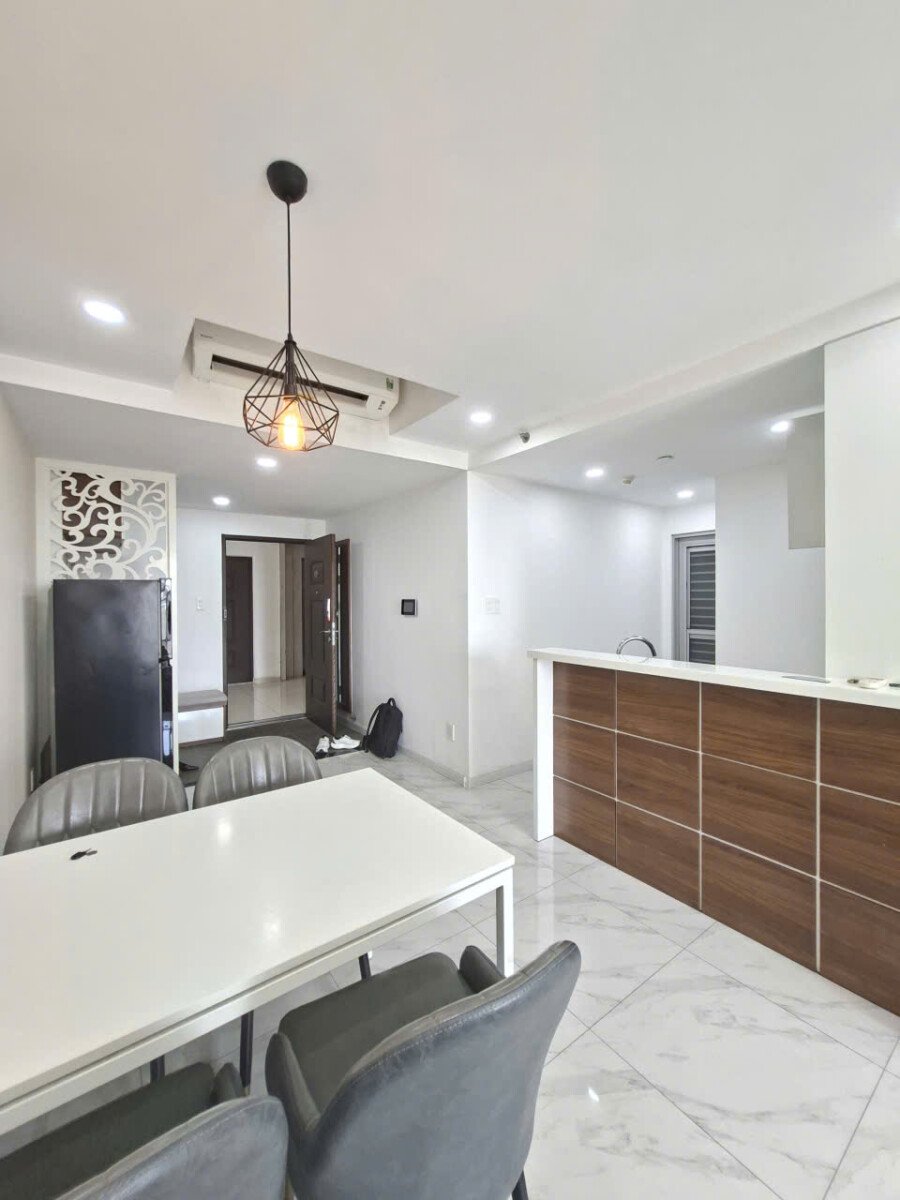 cho thue can ho scenic valley 1 5 - Cho thuê căn hộ Scenic Valley 1. DT 71m2 Nhà đẹp- Nội thất mới-2 Phòng ngủ-2wc- Giá thuê 18 Triệu/Tháng