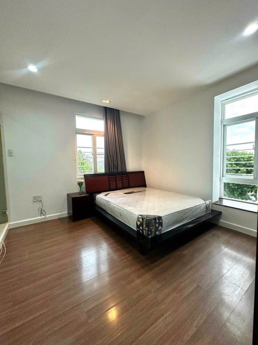 cho thue can ho sky garden 3 1 1 - Cho thuê căn góc Sky Garden 3. DT 74m2 Thiết kế 2 Phòng-2wc- Nội thất đầy đủ- Giá thuê 17 Triệu/Tháng