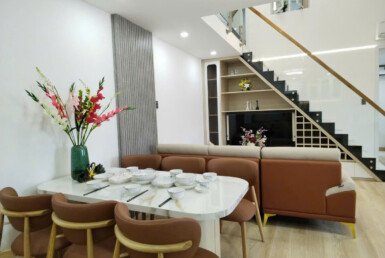 diplex hung vuong 3 can ban 385x258 - Bán căn hộ Duplex Hưng Vượng 3. DT 100m2 Thiết kế 3 Phòng-2wc- Nội thất mới- đang trống- Giá 6.080 Tỷ