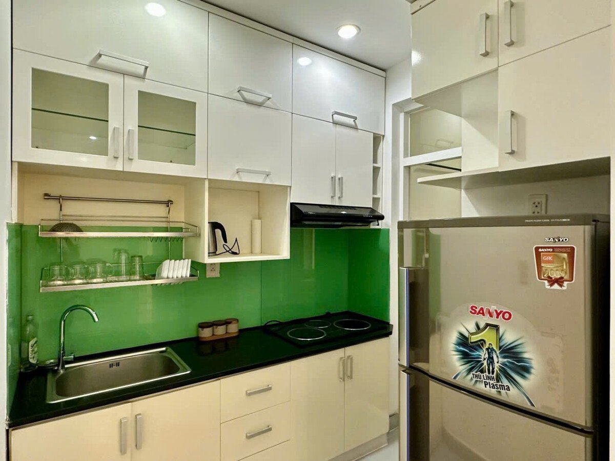 gen h z7608436602087 e04e4188bd9d4130cd3de923528acc3e - Cho thuê căn hộ Sky Garden 3. DT 56m2 Lầu cao thiết kế 1 Phòng-1wc- Nội thất như hình- Giá 12 Triệu/Tháng