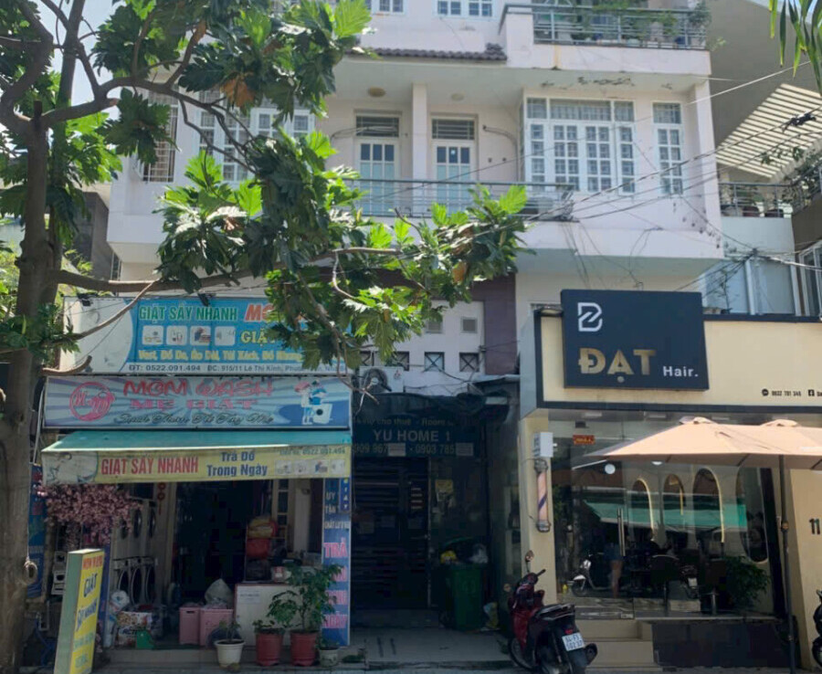 hinh anh mua ban toa nha chdv duong le thi kinh kdc lang dai hoc nha be t4 2026 900x738 - Giá mua bán bán tòa nhà chdv 28p mặt đường Lê Thị Kỉnh kdc Làng Đại Học t4/2026