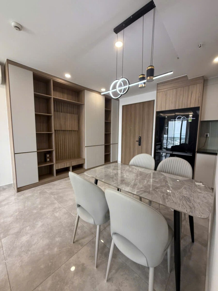 khong gian phong an sang trong - Giá mua bán căn hộ 2pn tòa G chung cư The Peak m8 phường Tân Mỹ T3/3026