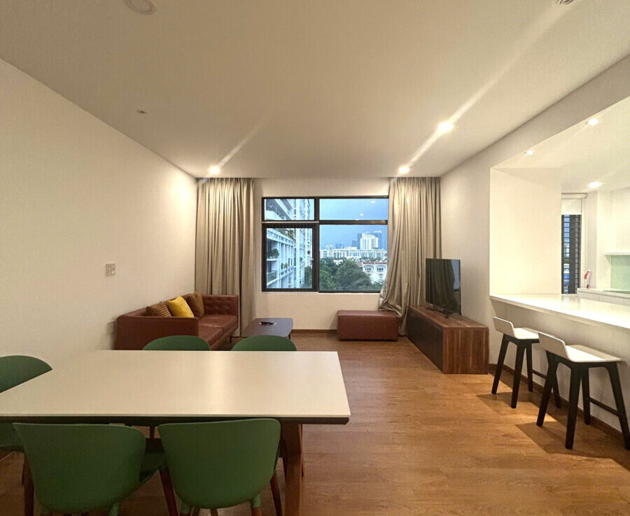 khong gian phong khach can ho 2 900x738 - Giá mua bán căn hộ 3pn tòa 7c chung cư The Panorama phường Tân Hưng T4/2026