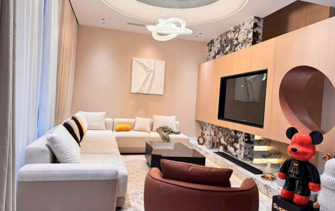 khong gian phong khach sang trong 1 1170x738 - Giá mua bán nhà Biệt thự nguyên căn Nội khu Mỹ Giang 1 phường Tân Hưng T4/2026