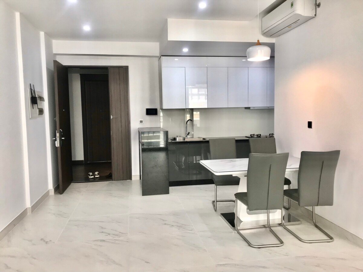 khu vuc bep can ho can cho thue - Cho thuê căn hộ chung cư Midtown The Signature, 02pn, giá 1.200usd/tháng, đầy đủ nội thất.
