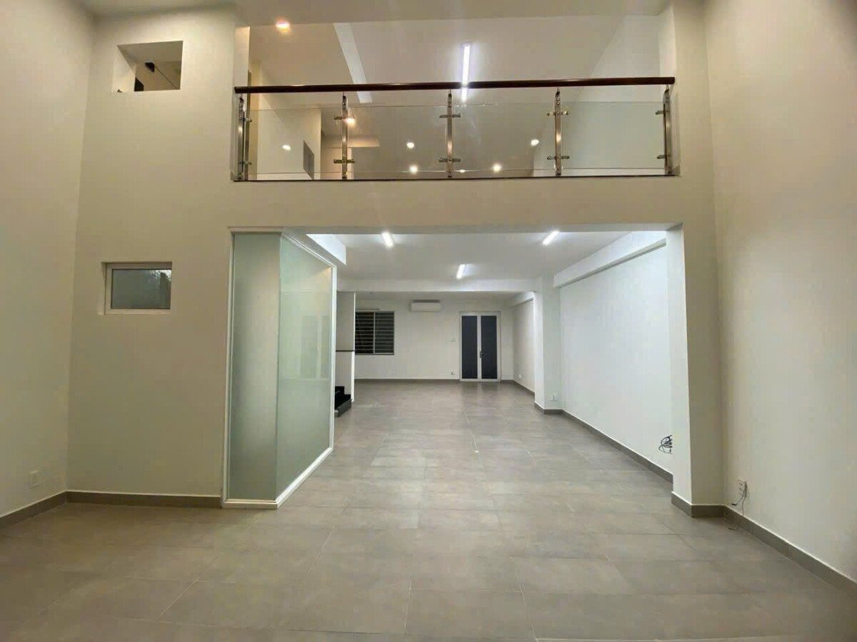 mat bang hung gia 3 cho thue - Cho thuê mặt bằng khu Hưng Gia 3 PMH- DT 110m2- Vị trí đẹp, mặt tiền đường lớn- Phù hợp kinh doanh đa nghành nghề. Giá 30 Triệu/Tháng