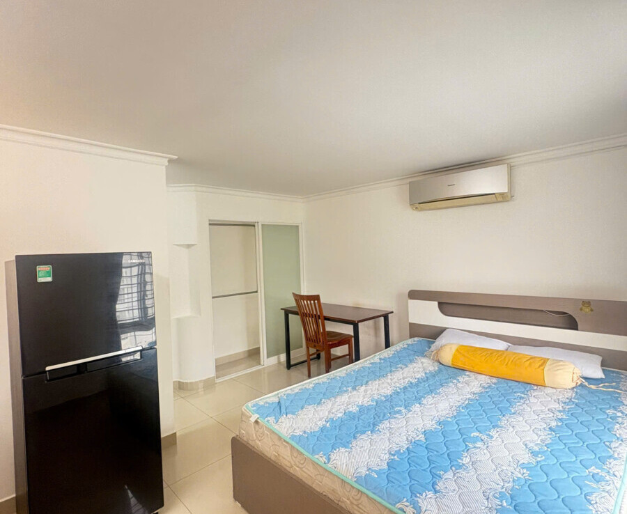 phong 1 900x738 - Cho thuê Duplex Sky Garden 1. DT 160m2 Thiết kế 5 Phòng ngủ-4wc- Nội thất như hình- Giá 26 Triệu/Tháng