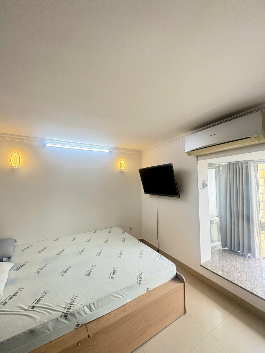 phong 2 - Cho thuê Duplex Sky Garden 1. DT 160m2 Thiết kế 5 Phòng ngủ-4wc- Nội thất như hình- Giá 26 Triệu/Tháng