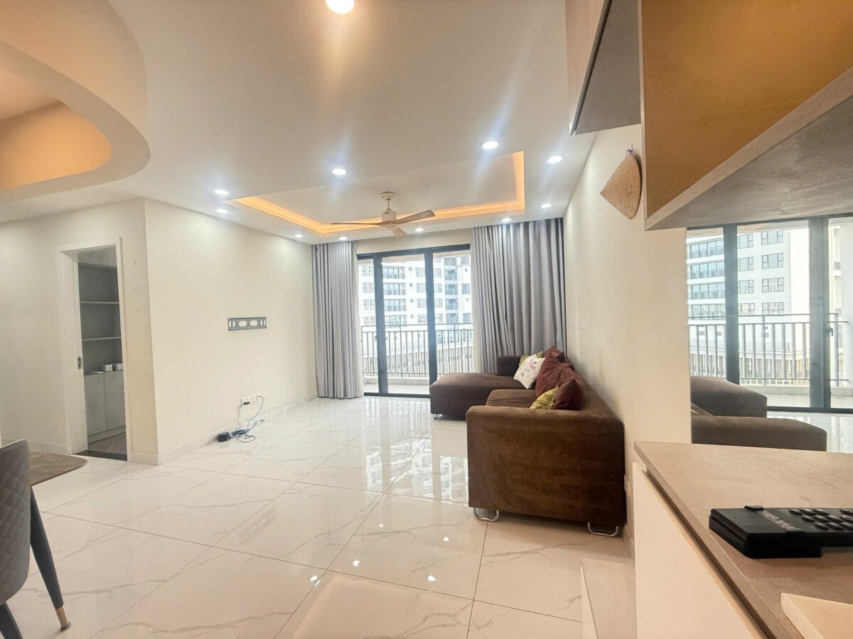 phong khach can ho The View Riviera Point 1 - Cho thuê nhanh căn hộ The View Riviera Point. DT 105m2 Thiết kế 3 Phòng-2wc- Nội thất như hình- Giá 22 Triệu/Tháng