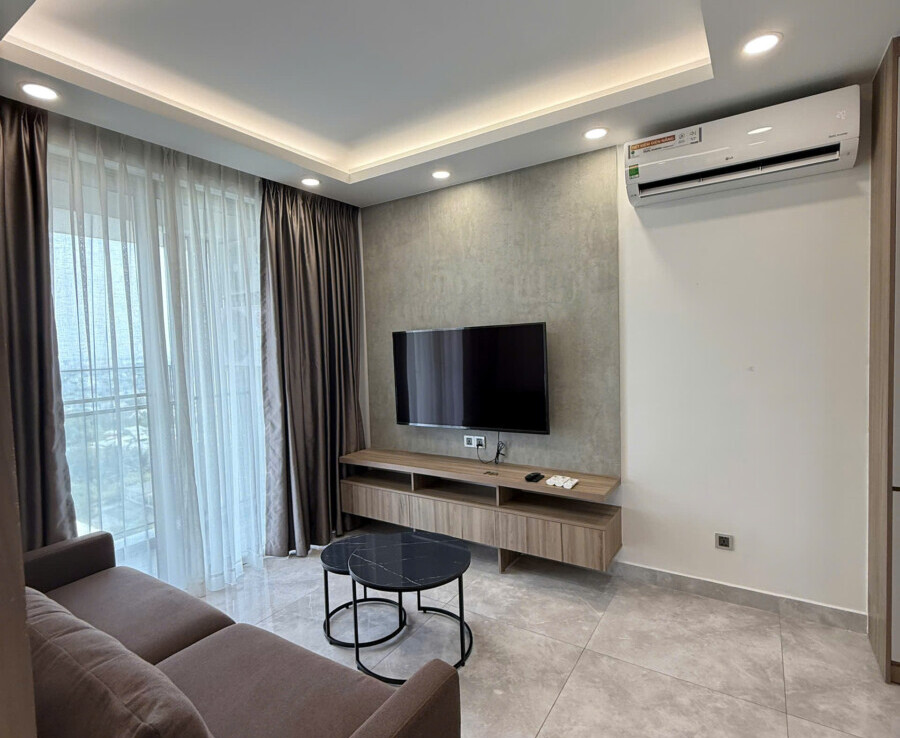 phong khach can ho ban 11 900x738 - Giá mua bán căn hộ 2pn tòa G chung cư The Peak m8 phường Tân Mỹ T3/3026