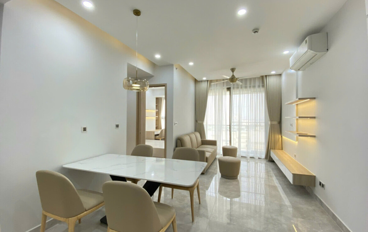 phong khach can ho ban 22 1170x738 - Bán căn hộ 75m2 chung cư The Peak , 02pn, giá 10 tỷ, nhà mới, nội thất đầy đủ,