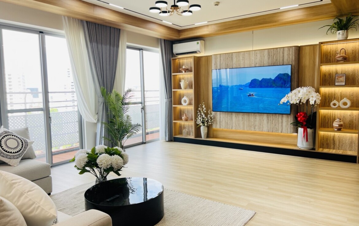 phong khach can ho ban 5 1170x738 - Chủ gửi bán gấp căn hộ 3pn view sông chung cư Scenic Valley 1 giá 17 tỷ