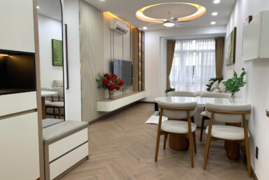 phong khach can ho ban 7 385x258 - Giá mua bán căn hộ 3pn lầu 16 chung cư Sky Garden 3 phường Tân Hưng T3/2026