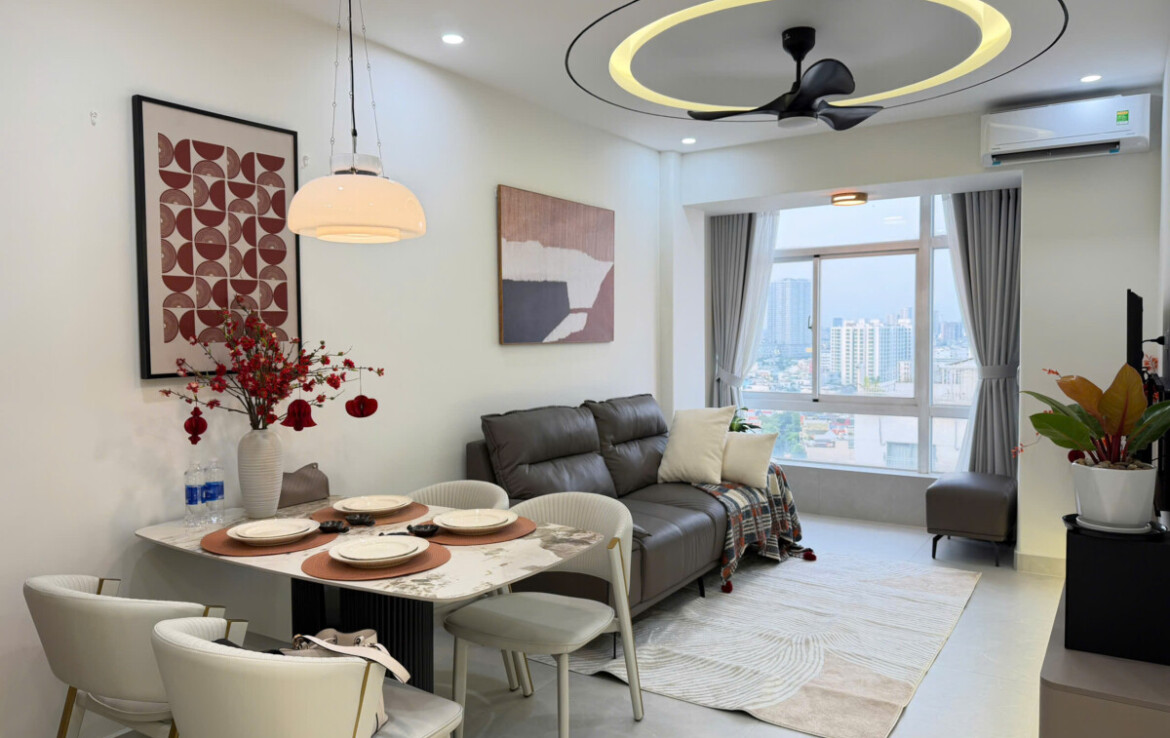 phong khach can ho ban 8 1170x738 - Bán căn hộ 02pn chung cư Sky Garden 3, 5.390 tỷ, nhà mới 100%, đầy đủ nội thất.