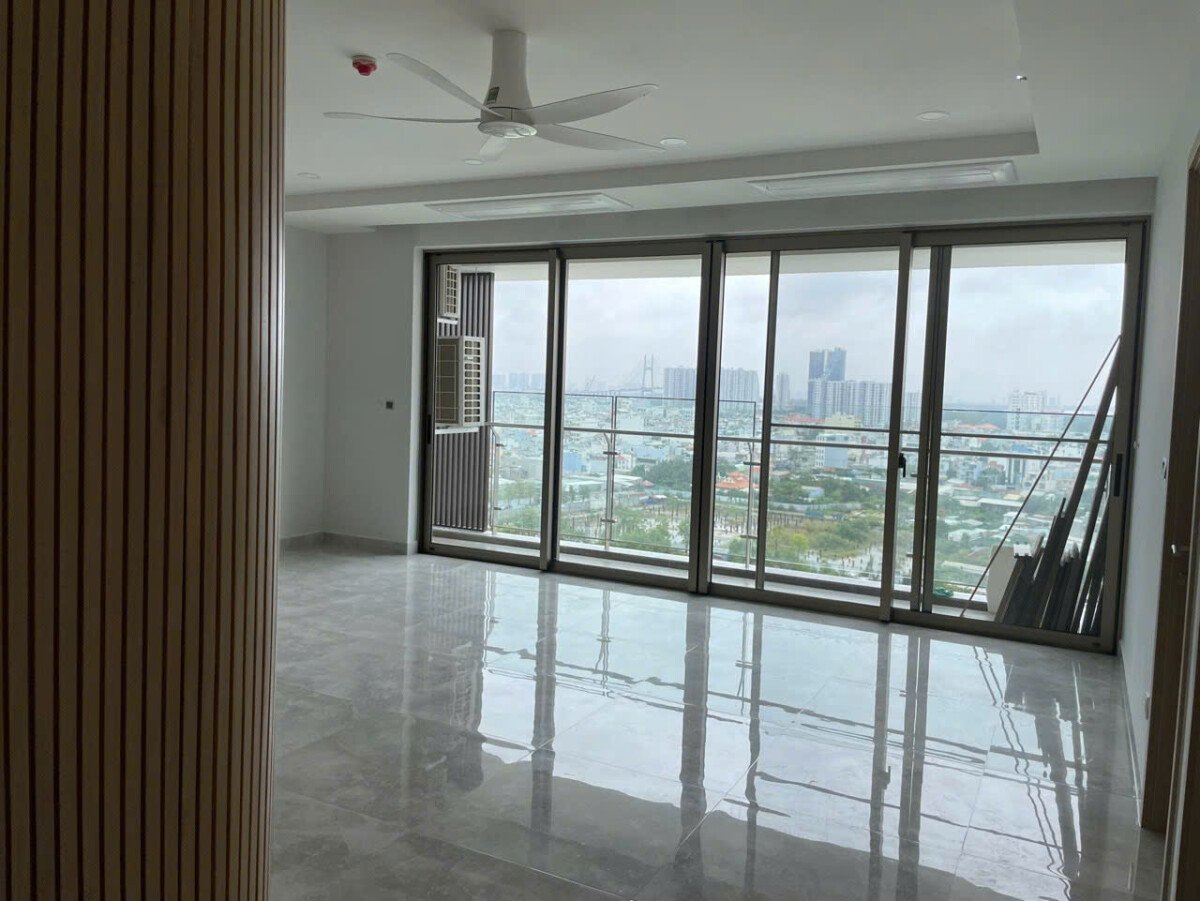 phong khach can ho can ban 2 1 - Bán căn hộ 130m2 chung cư The Peak Midtown, 03pn, giá 19tr, nhà đang có hợp đồng thuê 2.500usd/tháng.