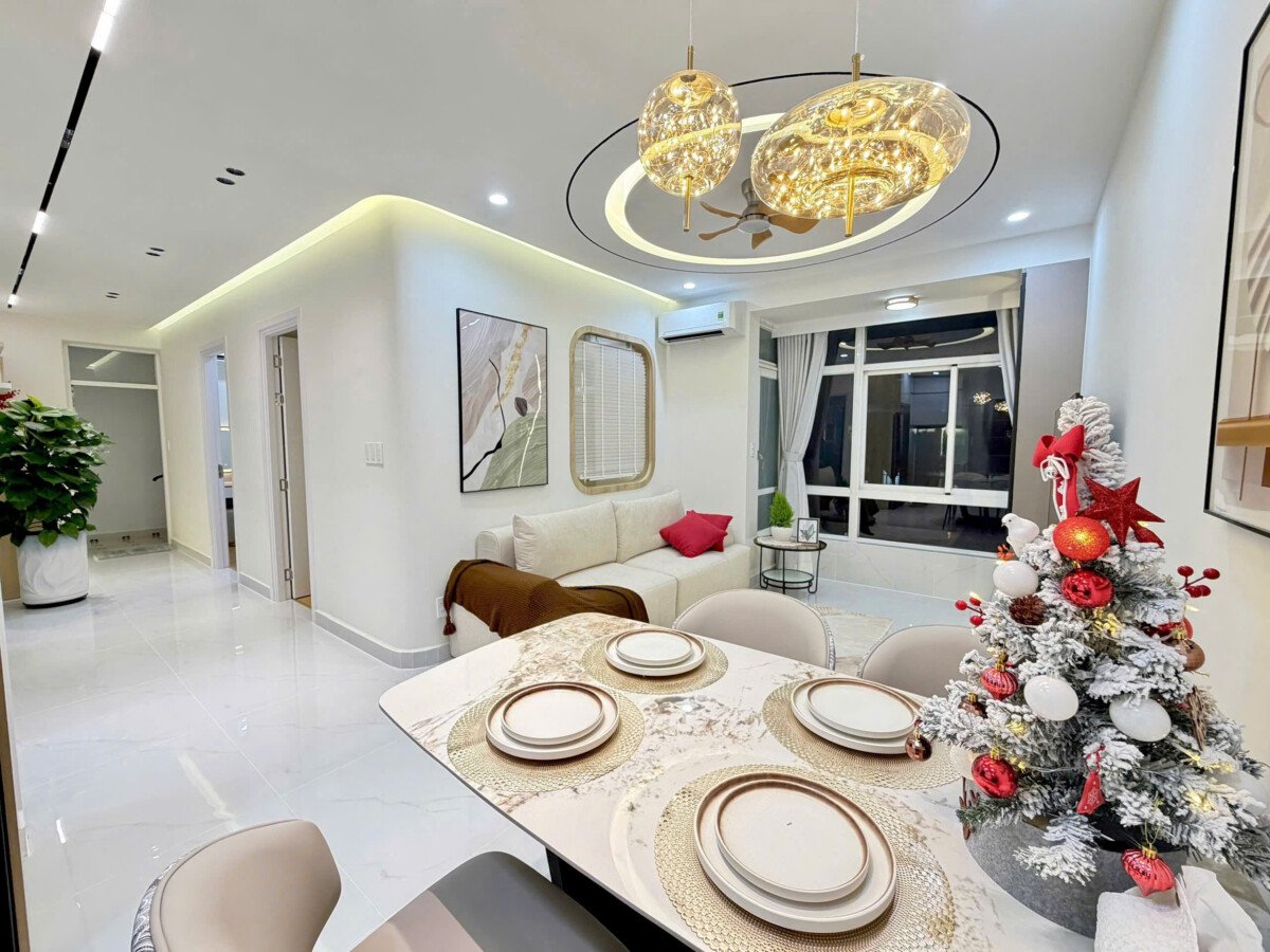 phong khach can ho can ban 2 - Bán căn hộ 03pn, chung cư Sky Garden 3, nhà đang có hợp đồng thuê 32tr/tháng, giá bán 6.550 tỷ.giá