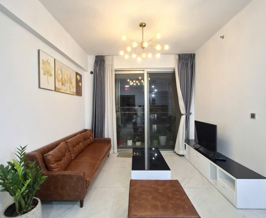 phong khach can ho midtown cho thue 10 900x738 - Cho thuê căn hộ Midtown Tòa M7 Phú Mỹ Hưng. DT 83m2 Nhà đẹp- 2 Phòng-2wc- Giá thuê 27 Triệu/Tháng