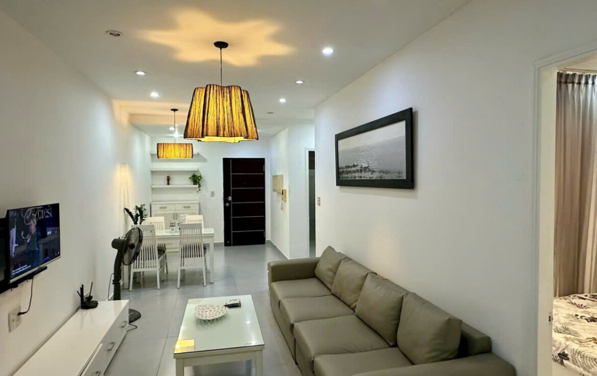 phong khach can sky 3 cho thue 1170x738 - Cho thuê căn hộ Sky Garden 3. DT 56m2 Lầu cao thiết kế 1 Phòng-1wc- Nội thất như hình- Giá 12 Triệu/Tháng